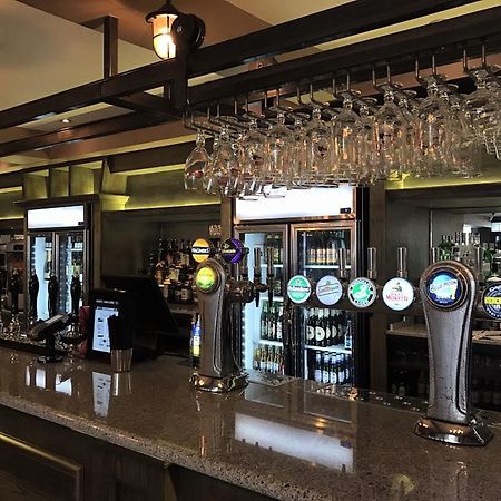 The Crown Hotel Wetherspoon Biggleswade Eksteriør bilde