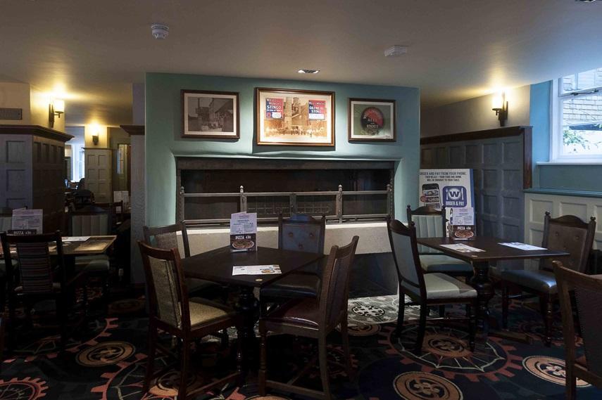 The Crown Hotel Wetherspoon Biggleswade Eksteriør bilde