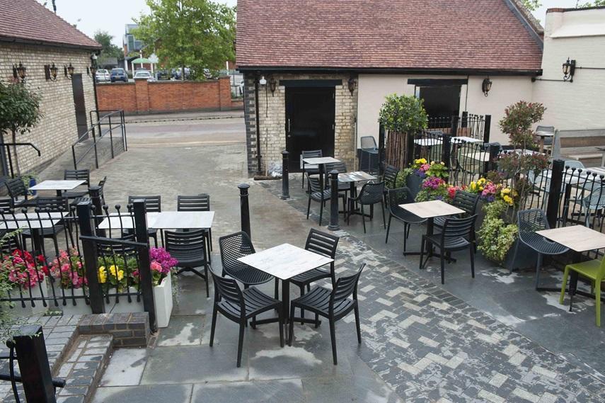 The Crown Hotel Wetherspoon Biggleswade Eksteriør bilde